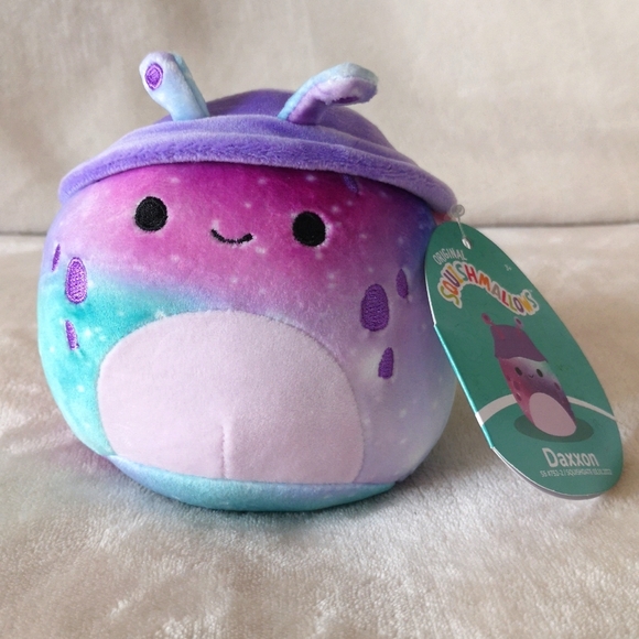 Squishmallow Daxxon the Alien with bucket hat 5 inches - Picture 1 of 5